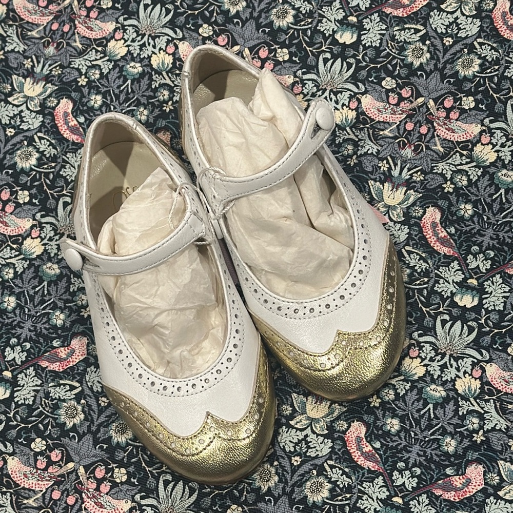 Bonpoint White and Gold Mary Jane Girls Shoes